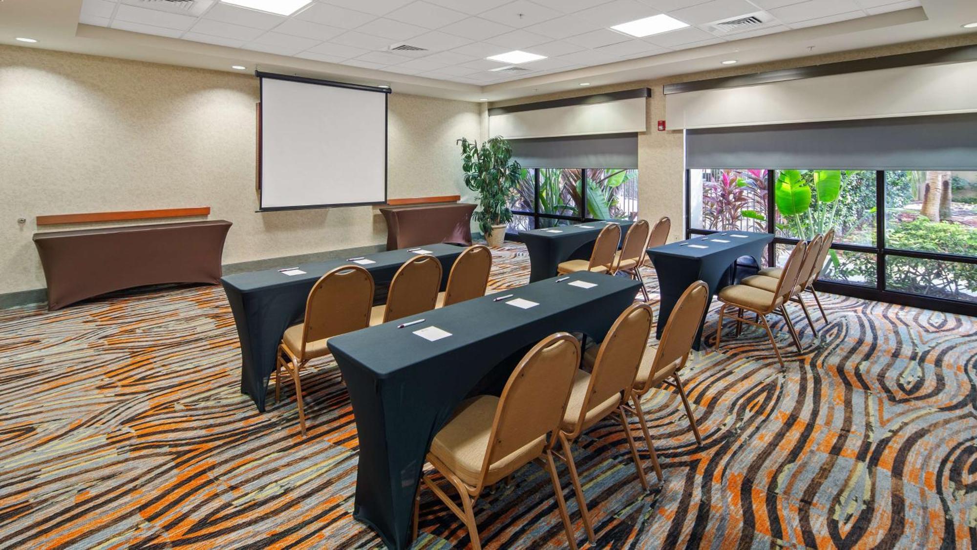 Best Western Plus Kendall Hotel & Suites The Crossings Εξωτερικό φωτογραφία