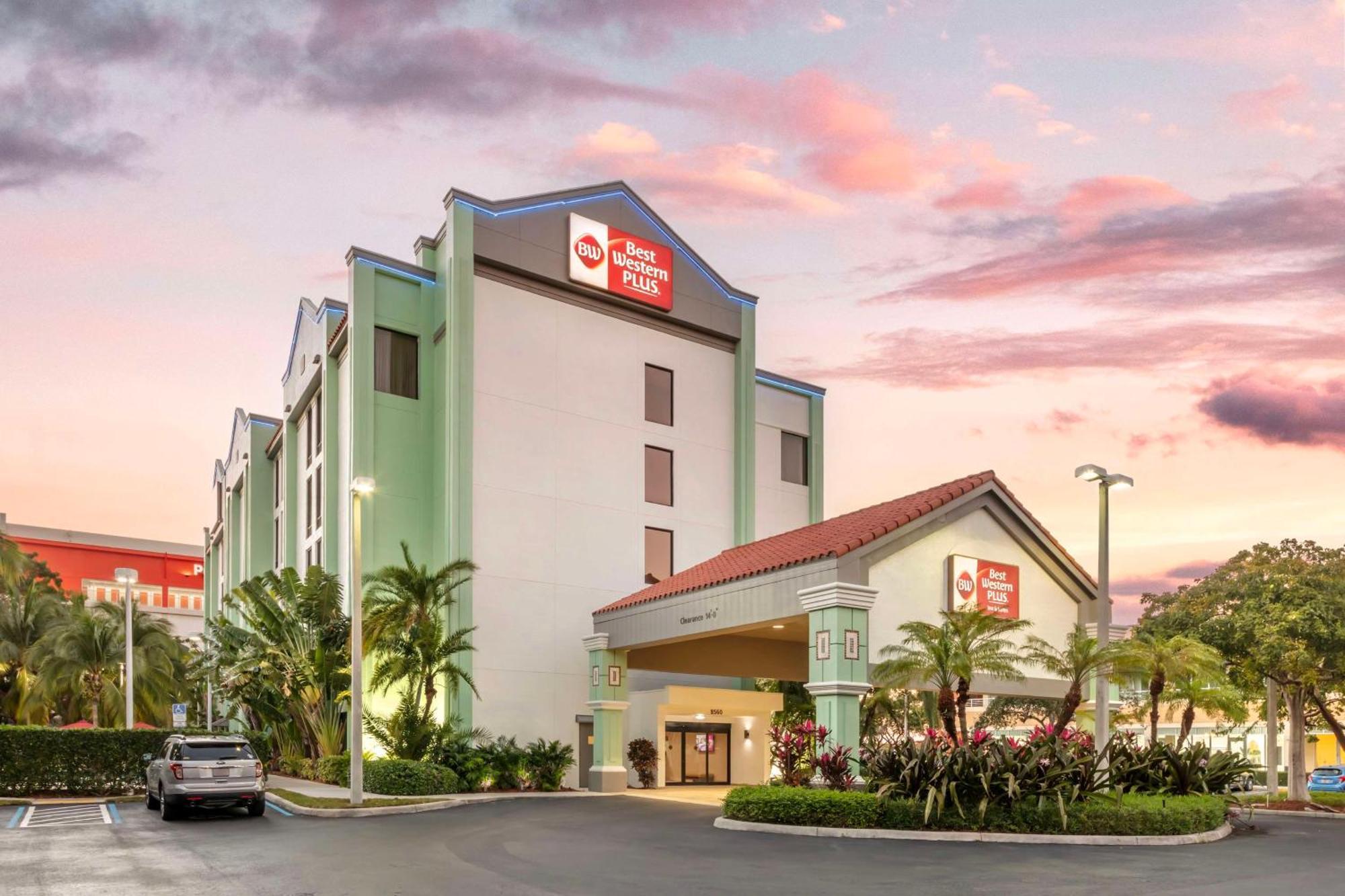 Best Western Plus Kendall Hotel & Suites The Crossings Εξωτερικό φωτογραφία
